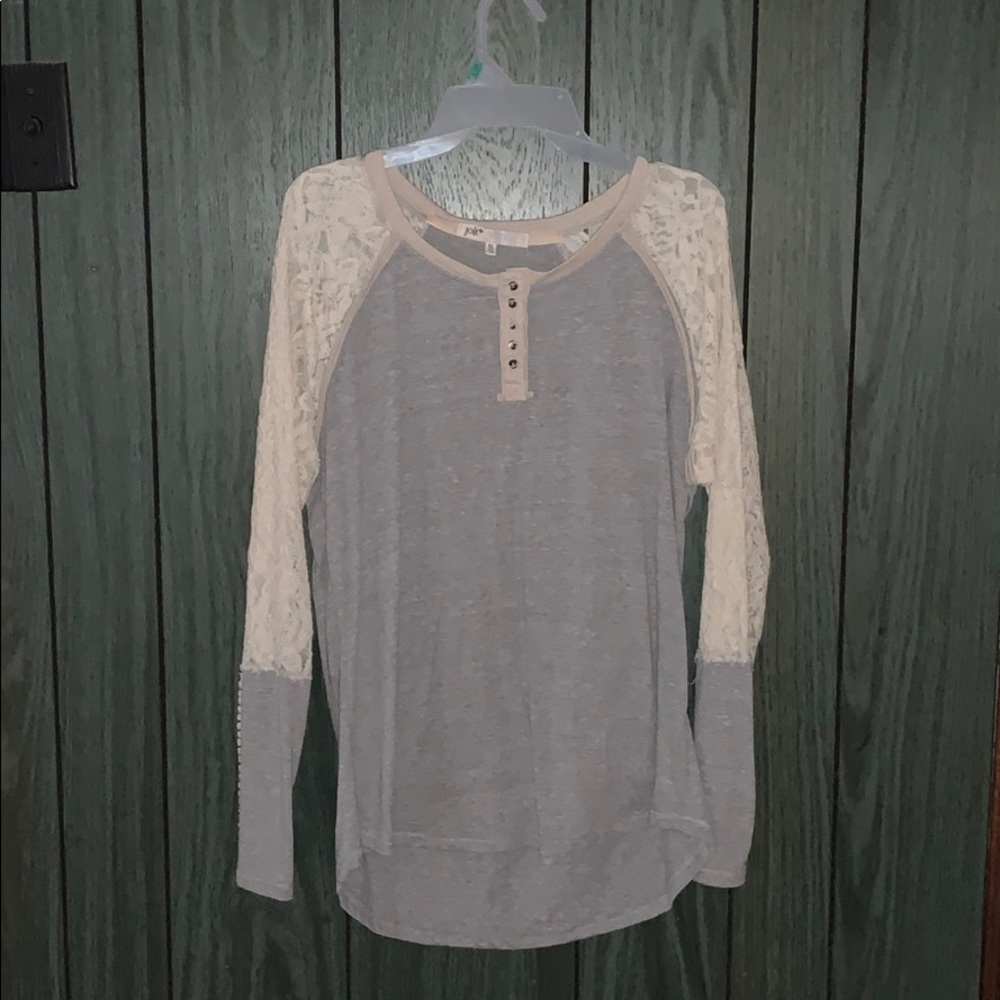 long sleeve shirt